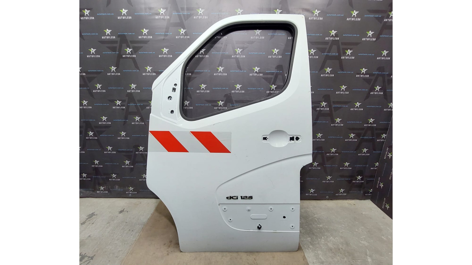 Дверь передняя левая/ дверь водительская 801017005R Nissan NV400 Opel Movano Renault Master 3 бу Дверь передняя левая/ дверь водительская 801017005R Nissan NV400 Opel Movano Renault Master 3 бу